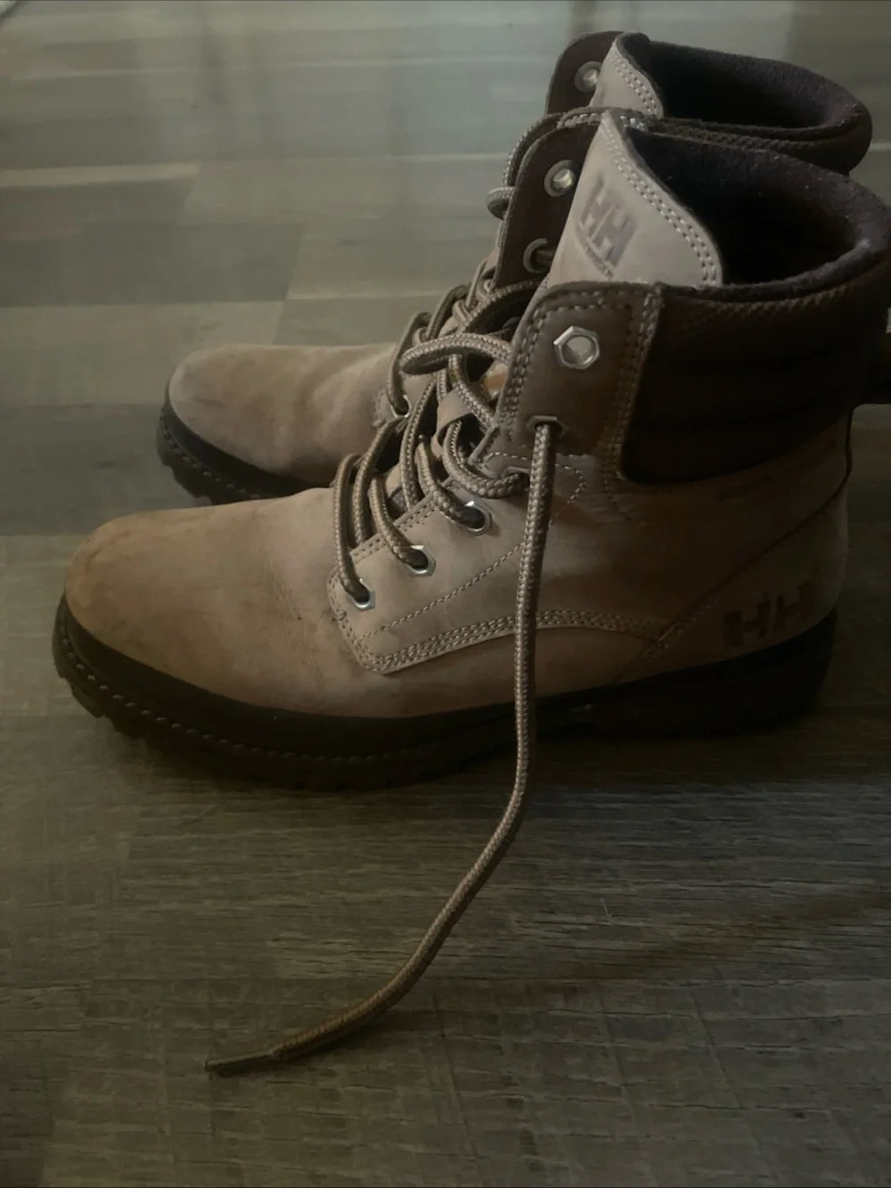 Helly‎ Hansen Men's Tan/Brown Lace-Up Work Boots Size 9